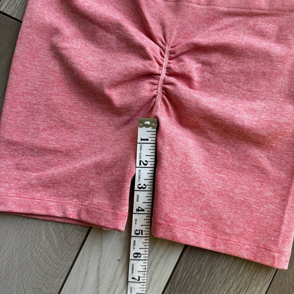TLF Boost Seamless Scrunch Shorts 5” | Size: Small | Excellent Condition - Picture 5 of 5